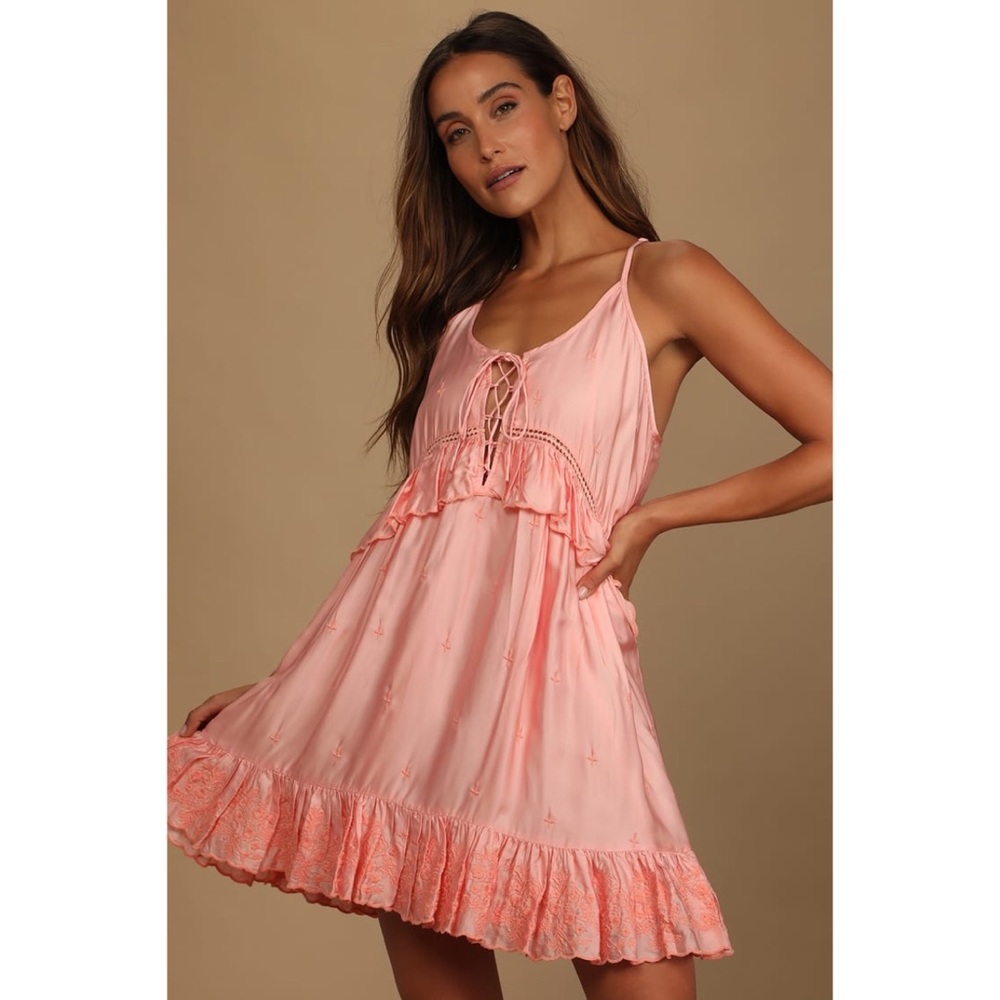 Total Sweetheart Coral pink lace up swing dress